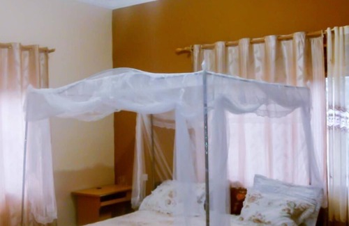Masindi House | Naju Home Stay