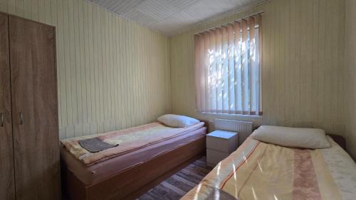 Alytus county House | Nakvynė prie ežero Akmenėlis