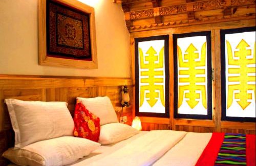 Tingmosgang Hotel | Namra Hotel and Camps - Temisgam