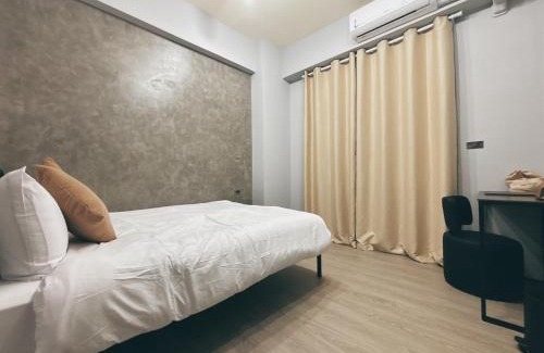 Nanxi District House | Nan has free time