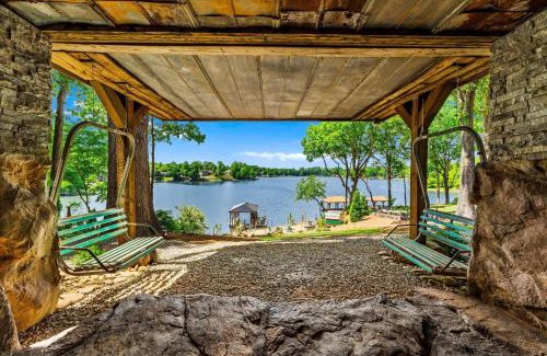 Sherrills Ford House | Nancy Key w/Pool, Wine Cave, Optional Boat Rental