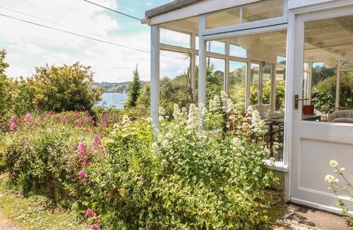 Feock Cottage | NANVIVIAN, pet friendly, character holiday cottage in Feock