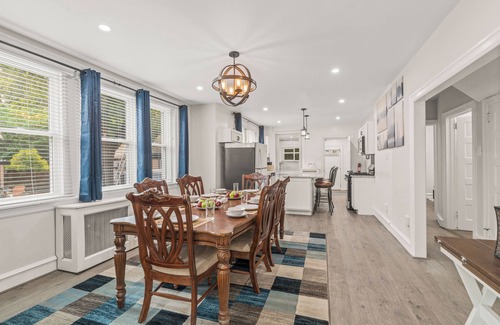 Merion Station Apartment | Narberth 3BR: King Bed, Garage, EV Charger, Gym, Yard, AC, Laundry, Walk to Rail