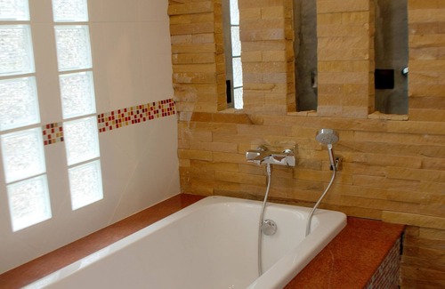 Phela Hotel | Nattha Waree Hot Spring Resort and Spa