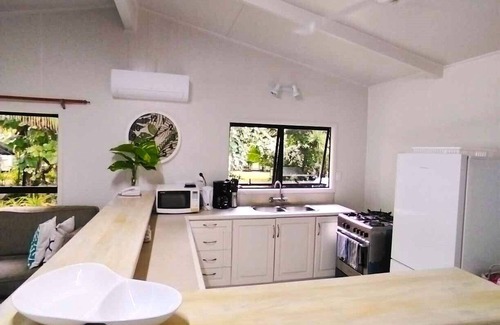 Takitumu District House | Natura Lagoon Bungalow