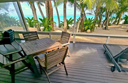 Takitumu District House | Natura Lagoon Bungalow
