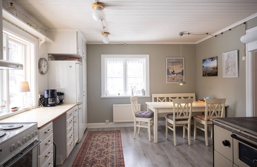 Osterfarnebo Cabin | Natural idyll by the national park - wooden house with fireplace, sauna, secluded location + lots of space
