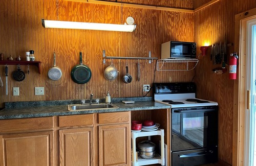 Franklin Springs Cabin | Nature getaway peaceful cozy cabin nice views