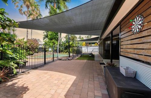 Leanyer Apartment | Nature's Nest - Pool - SPA - Outdoor Kitchen and Dining