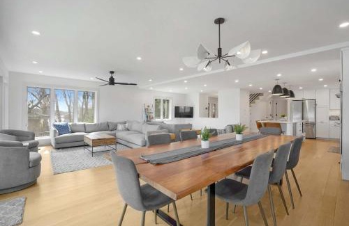 Mattituck House | Nature's Paradise: Private Dock & Water Views