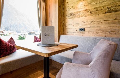 Holzgau Apartment | NATURPARKGUT - alpdeluxe Apartments