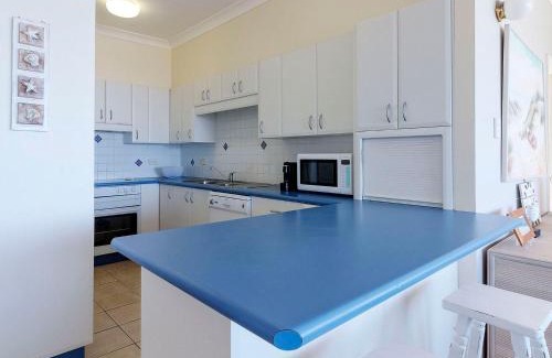 Hawks Nest House | Nautilus 6 Beach Front Bliss