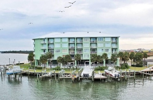 Fort Morgan Condo | Navy Cove Harbor 2213 by Youngs Suncoast