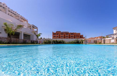 Tarifa Apartment | Near beach, cosy terrace, pool & fibre WIFI