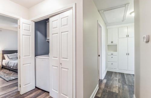 Matthews House | Near Downtown and Hospital in Matthew NC and Dog Park