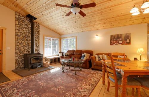 Glencoe House | Near Hikes Arnold Cabin with EV Charger and Fire Pit