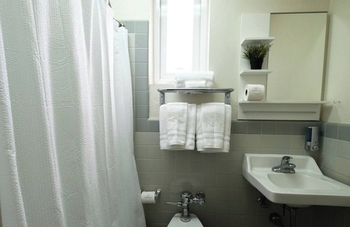 Miramar Villa | Near Old San Juan Zero-cost Parking A C