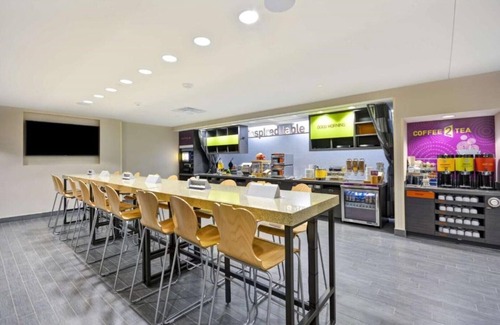 Addison House | Near scenery, dining, and entertainment