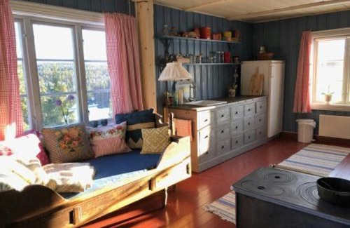 Nord-Aurdal House | Nedre Skogtun cabin by Norgesbooking