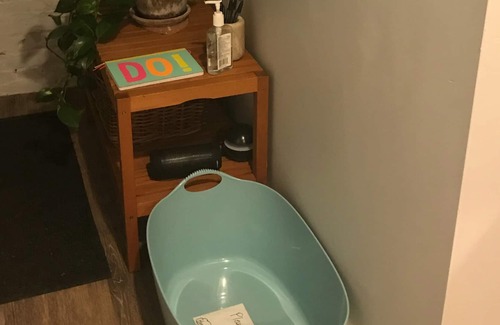 Nyack House | Need a place to relax and enjoy your vacation stay at The Cozy Den