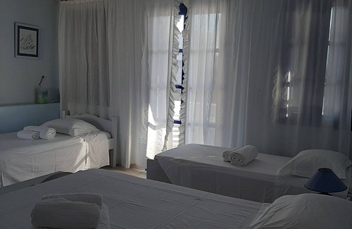 Perissa Hotel | Nefeli Villa