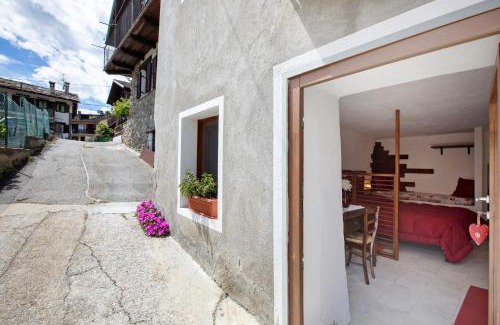 Villair-Amerique Apartment | Nel Cuore della Via Francigena