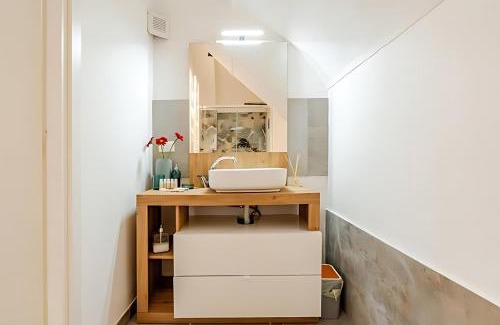 Genoa Historical Centre Apartment | Nel cuore di Genova - Siti Unesco-La Meridiana House