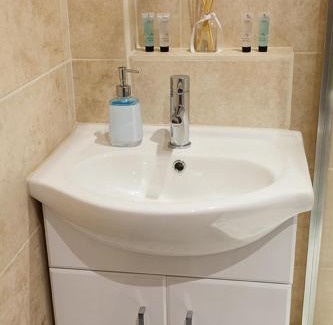 South Ferriby Hotel | Nelthorpe Arms