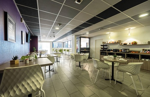 La Fuye-Velpeau House | Nemea Appart Hotel Quai Victor Tours Centre