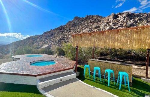 Joshua Tree House | Neon Moon An Elevated Experience w Pool and Spa