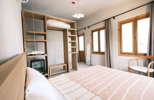 Side Hotel | Nephos Beach Hotel