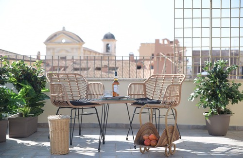 Nettuno Apartment | Neptune holiday home, penthouse and penthouse in the sea view village near beaches