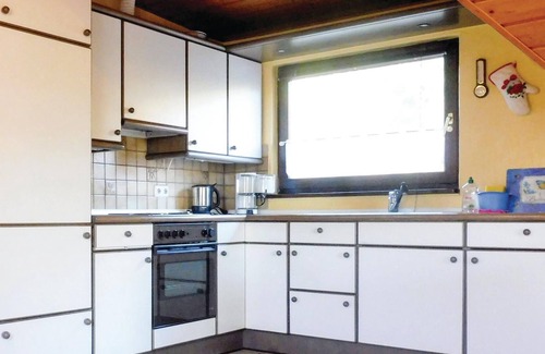 Schlitz Apartment | Nestled between the Fulda Valley and Vogelberg is the small vacation resort Rimbach, which offers lo