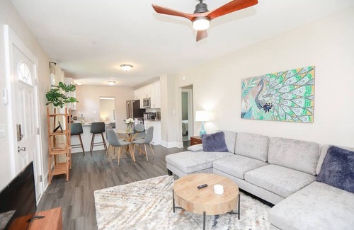 Norfolk House | Nestled in Norfolk in Norfolk