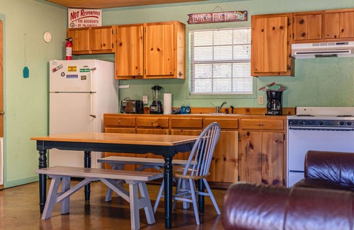 Concan House | Nestled in the Canyon Oaks Subdivision