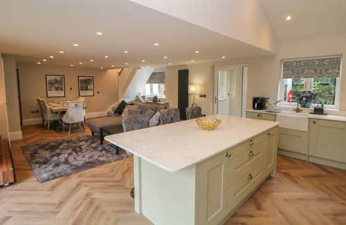 Buxton Cottage | Netherdale House