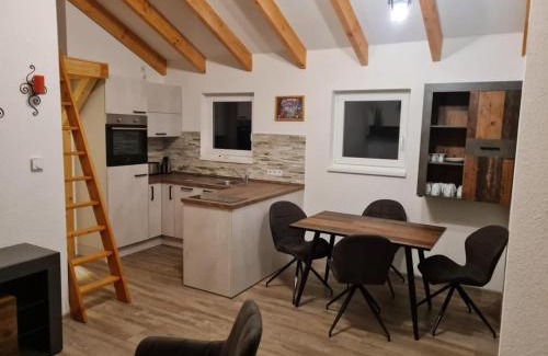 Protzel House | NEU! Ferienhaus am See