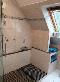 Lilienthal Apartment | NEU! Ferienwohnung Ramke OG