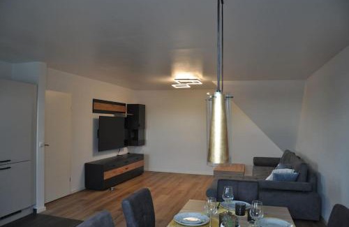 Leopoldshafen Apartment | Neubau, Luxus, 3-Zi Wohn für KaffeeGenießer