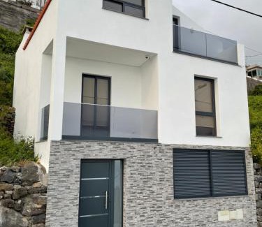 Campanario House | Neves GuestLoft by Madeira Holiday Rentals