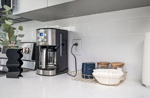 Old Fourth Ward Condo | New 1B1B with Balcony Downtown 542Blvd208