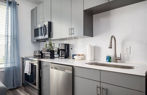 Old Fourth Ward Condo | New 1B1B with Balcony Downtown 542Blvd208