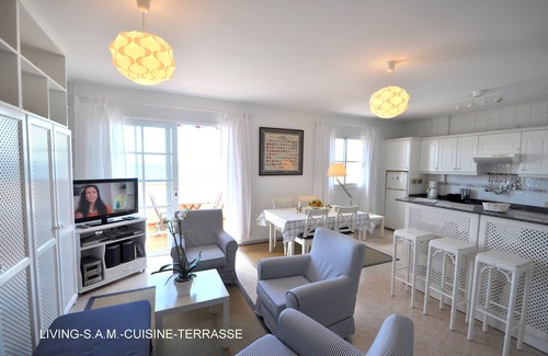 Garachico Apartment | New 2010 - 1 bdrm penthouse, ocean front, south and north facing terrace, luxury