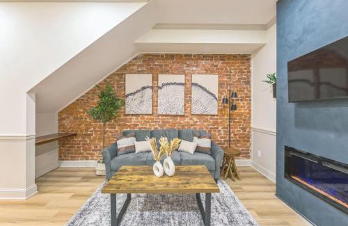 North Philadelphia West Apartment | New 2BR Across from Fairmount Park - 10 mins to DT