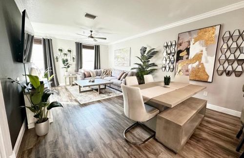 Sun Bay South Apartment | New 3BR w King Beds, Pool, Modern Elegance