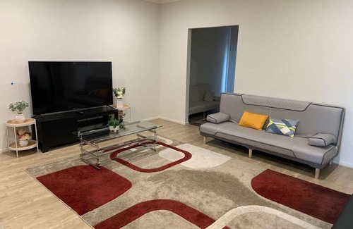 Clyde House | New 4.5 BR Modern Home in Clyde, Victoria