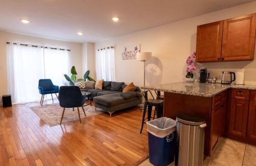 Ampere Apartment | New 4 Apts-198-3 Bed Apt 1st Floor & 3 Bed Apt 2nd Floor - 1 Bed Studio Apt Ground Floor & 1 Bed Studio Apt Ground Floor near Penn Station EWR Airport Hospital NYC