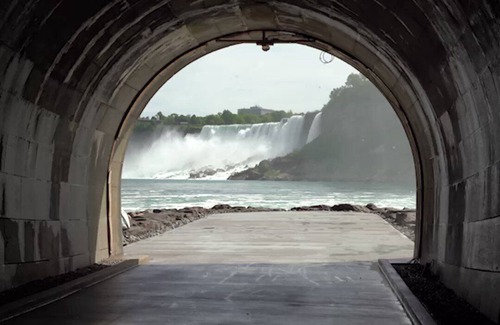 Niagara Falls House | New 4-bedroom two story house,10min NiagaraFallsCA