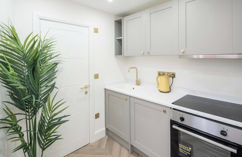 West Putney House | New 6Bed&6Bath Home in London