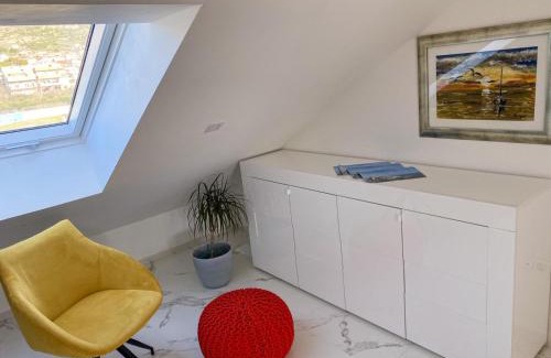 Kastel Gomilica Apartment | New apartman Summer